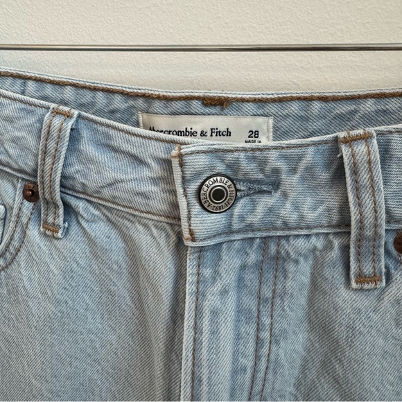 Abercrombie & Fitch Light Blue Jean Shorts - Picture 4 of 11